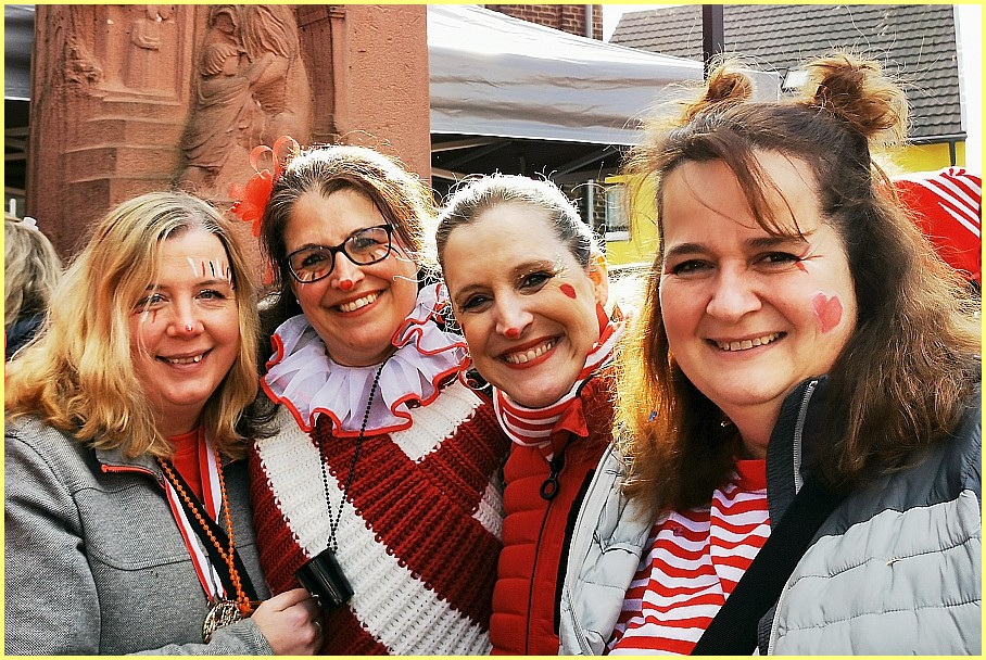 Weiberfastnacht_25_18