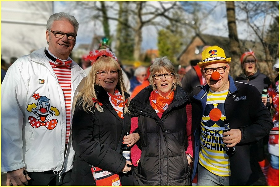 Weiberfastnacht_25_25