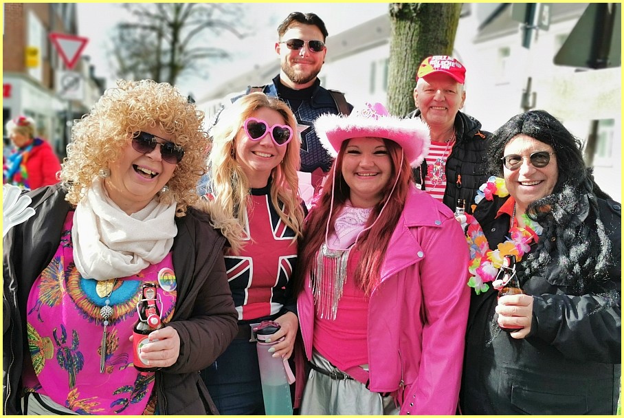 Weiberfastnacht_25_34