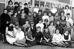 Abschlussklasse Mädchen 1965